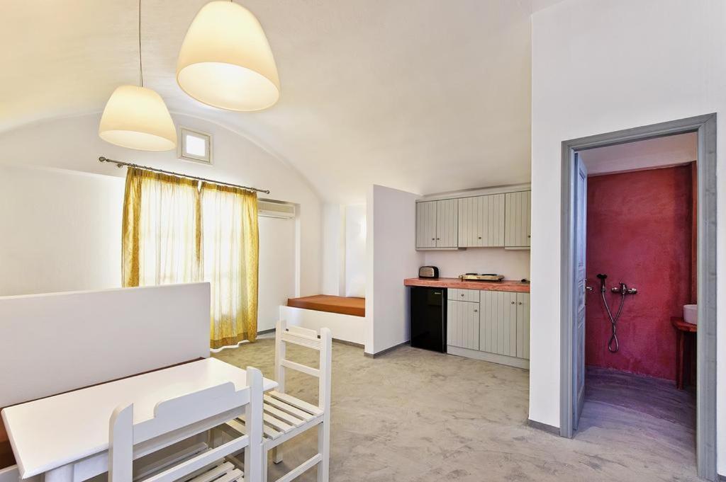Sea View Beach Hotel (Adults Only) Perivolos  Luaran gambar